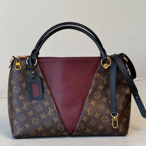 Louis Vuitton V Tote Monogram Canvas and Leather MM Bag - Picture 1 of 11